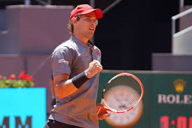 Berrettini sbaglia due dritti e poi, complice il 1° doppio fallo nell'incontro, cede la battuta Masters In Madrid Das Halbfinale Thiem Vs Zverev Live Auf Sky Sky Sport Austria