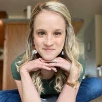 Valerie Bailey's Instagram, Twitter & Facebook