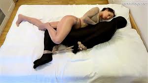 Regardez 18 She Hogties Him With Pantyhose - Tied Up, Black Hair, Female  Domination Porn - SpankBang