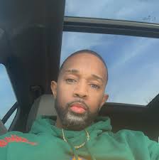 Meat rockets is a wild statement😂😂😂 I've never heard them called that  before 😂😂😂