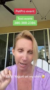 Amy Gurley's Instagram, Twitter & Facebook