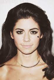 Tumblr Mcdj598cfa1racya7o1 500 Png 500 743 Marina And The Diamonds Marina And The Diamons Marina