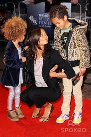 Melanie thandiwe newton parker obe (/ t æ n ˈ d iː w eɪ /; Thandie Newton Photo Galleries Celebrity Moms Mommy Daughter Mother And Child
