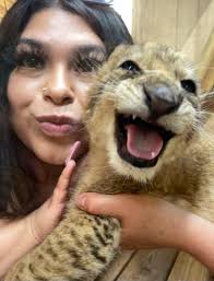 Investigators say Bhagavan “Doc” Antle trafficked lion cubs between South  Carolina and Virginia.