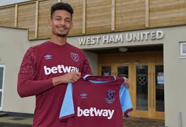 West ham united football club is an english professional football club based in stratford, east london that compete in the premier league, the top tier of english football. West Ham Announce Signing Of Centre Back Claretandhugh