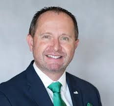 Mike Boose's Instagram, Twitter & Facebook