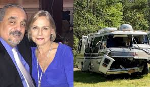 Laurita fernandez, una conductora impactante. El Estado De Willie Colon Es Grave Tras Accidentarse Con Su Esposa Somosfan Com