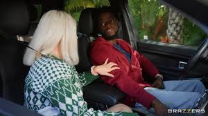 Oral bang with Gia OhMy and Seka Black - PORNSTARS.TUBE