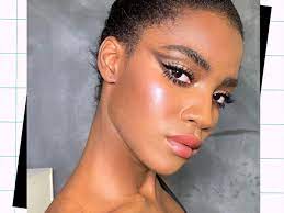 40 Makeup Ideas To Wear With A Black Dress You have to pick a safe color so that you can accentuate. 40 makeup ideas to wear with a black dress