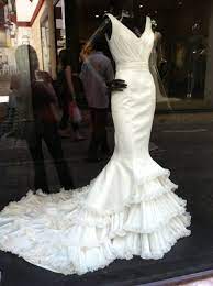Look At This Flamenco Style Wedding Dress From A Boutique In Seville Spain Isn T Is Fabuloso Flamenco Style Wedding Dress Dresses Mermaid Wedding Dress