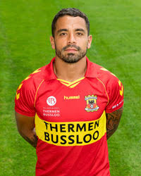 Contract valid until 2013 → 2015. Bruno Fernandes Andrade De Brito