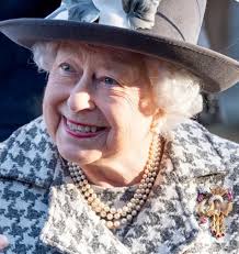 The Elizabeth frame from @rezonluxurysilverware . Not knowing when naming  it for my latest collection , based