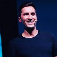 500+ "Holts" profiles