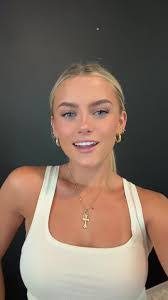 Jeffrey Trowbridge's Instagram, Twitter & Facebook