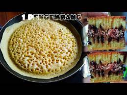 Pernah bikin martabak yg pake ragi + baking powder, jadinya kayak makan roti, ngak berserat sama sekali, klo ngembang sih iya, cuma rasanya itu kayak roti + bau raginya tajam banget, sampai pusing cium baunya jd ngak selera deh makan martabak nya. Martabak Manis 1 Pengembang Tanpa Ragi Tanpa Baking Powder D A K Ep 110 Youtube