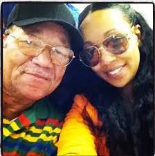 Ear Hustlin': Nick Cannon Secretly Dating Hollywood Exes' Nicole Murphy