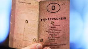 Llll infos zum thema führerschein weg, z. Fuhrerschein Abgeben Wann Sie Ihren Fuhrerschein Tauschen Mussen Stern De