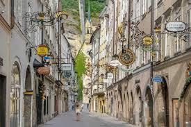 Salzbourg (prononcé, en français, sals.buʁ ; Visiter Salzbourg Que Voir Et Que Fair Placesofjuma