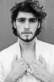 Wavy hair men should fully embrace their waves by maintaining nice medium length hair. 10 Guys With Messy Hair Mens Medium Length Hairstyles Long Hair Styles Men Medium Hair Styles