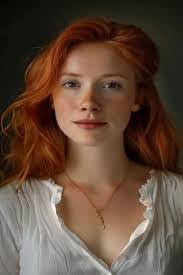 Heidi Hilger's Instagram, Twitter & Facebook