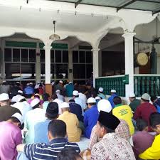 Jalan sehat di parkir utara masjid al falah. Masjid Al Falah Klang Lorong Haji Abu Bakar