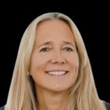 Amanda Korb's Instagram, Twitter & Facebook