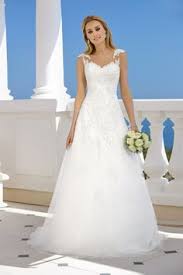 Das hochzeitskleid macht aus einer frau eine braut. Tiri T I R Profil Pinterest