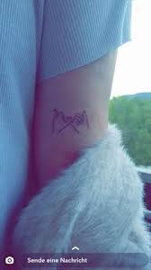 Behandeln, nachstechen oder entfernen lassen? Frisches Tattoo Wie Ist Es Mit Duschen Etc Pflege