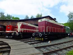 Baureihe 107) waren dieselelektrische rangierlokomotiven der deutschen reichsbahn. Br V75 Dr Hanschers Eisenbahnseite
