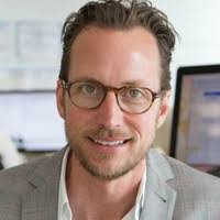 Eber Brown's Instagram, Twitter & Facebook