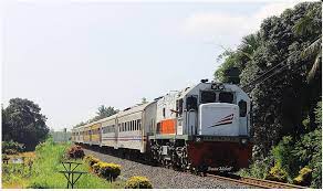 Perjalanan ka cirebon diawali di stasiun cirebon dan berakhir di stasiun gambir. Rute Jadwal Dan Harga Tiket Ka Ekonomi Terbaru 2021 Aneka Harga