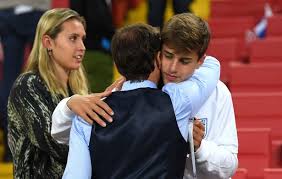 England manager gareth southgate was probably as heartbroken as anyone as he watched his squad lose a shot at the world cup final. Gareth Southgate Wife And Children Inside England Football Manager S 21 Year Marriage With Alison Southgate From Their Long Term Relationship To Family Life As World Cup Final Approaches Ok Magazine