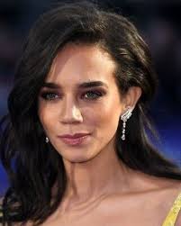 HANNAH JOHN-KAMEN 8x10 PHOTO *