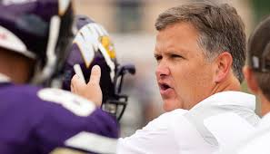 Mark Hendrickson Finishes Second in Eddie Robinson Award Voting