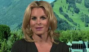 Elvis aron presley was born in 1935 in tupelo, mississippi to gladys and vernon presley. Who S Jesse Duplantis Bio House Net Worth Ministries Career Family