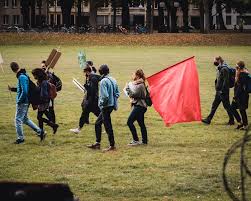 Why some stakeholders like raising “red flags” at sign off time, and what  you can do about it