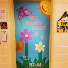 Classroom Door Decorated For Spring Time Door Decorations Classroom Spring Door Decoration School Door Decorations