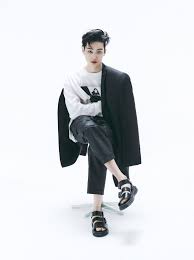 66 kg (146 lbs) blood type: H1ghr Music On Twitter In 2021 Gq Korea Magazine Collection Gq