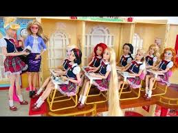 Barbie Rapunzel School Morning Routine School Life Kehidupan Sekolah Boneka Barbie Vida Escolar Youtube Barbie Rapunzel Routine