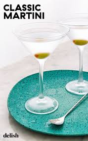 Channel James Bond Make This Classic Vodka Martini Recipe Martini Recipes Martini Recipes Classic Vodka Cocktails Recipes