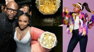 Dave portnoy rents floyd mayweather miami beach home for $200k a month. Floyd Mayweather Purchases A Ring Worth 5 Million For His Daughter As She Turns 18 Photos Akpraise