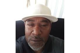 Darryl Hogue's Instagram, Twitter & Facebook