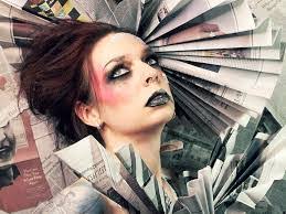 Holly Shoemaker's Instagram, Twitter & Facebook