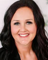 Juanita Marshall's Instagram, Twitter & Facebook