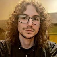 Ryan Estrada's Instagram, Twitter & Facebook