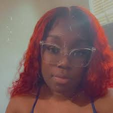 Before I close my eyes at the end of the night no matter what I make sure I  do two things. 1. Pray 2. Sing to my 3 year old(I don't know