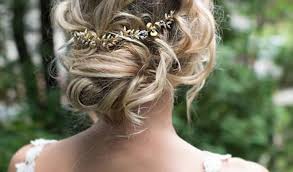 Maybe you would like to learn more about one of these? Feminine Coiffure Mariage Chignon Decoiffee Coiffure Mariage Boheme Idee Pour Le Mariage Boheme Chic Pctr Up