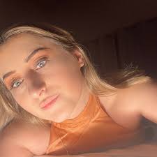 Libby Tucker (@libtucker) • Threads, Say more