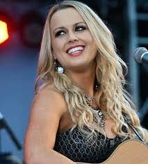 Christie Lamb's Instagram, Twitter & Facebook