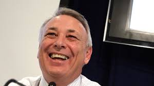 Former Woolworths CEO Michael Luscombe dies from rare brain disease